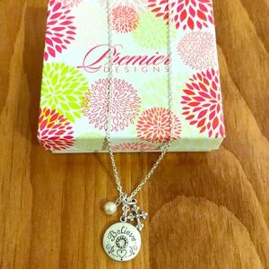 New Premier Designs Endearing Necklace